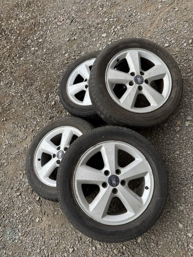Ford focus set alloy - 16",