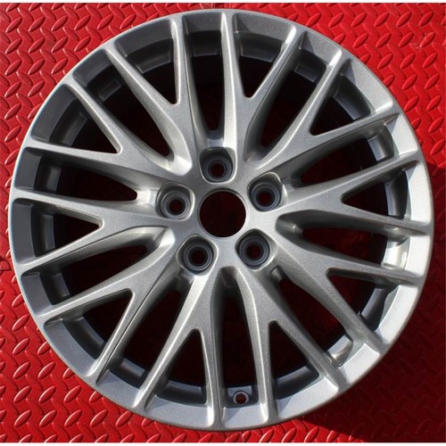 0012 ford focus - 17", 4